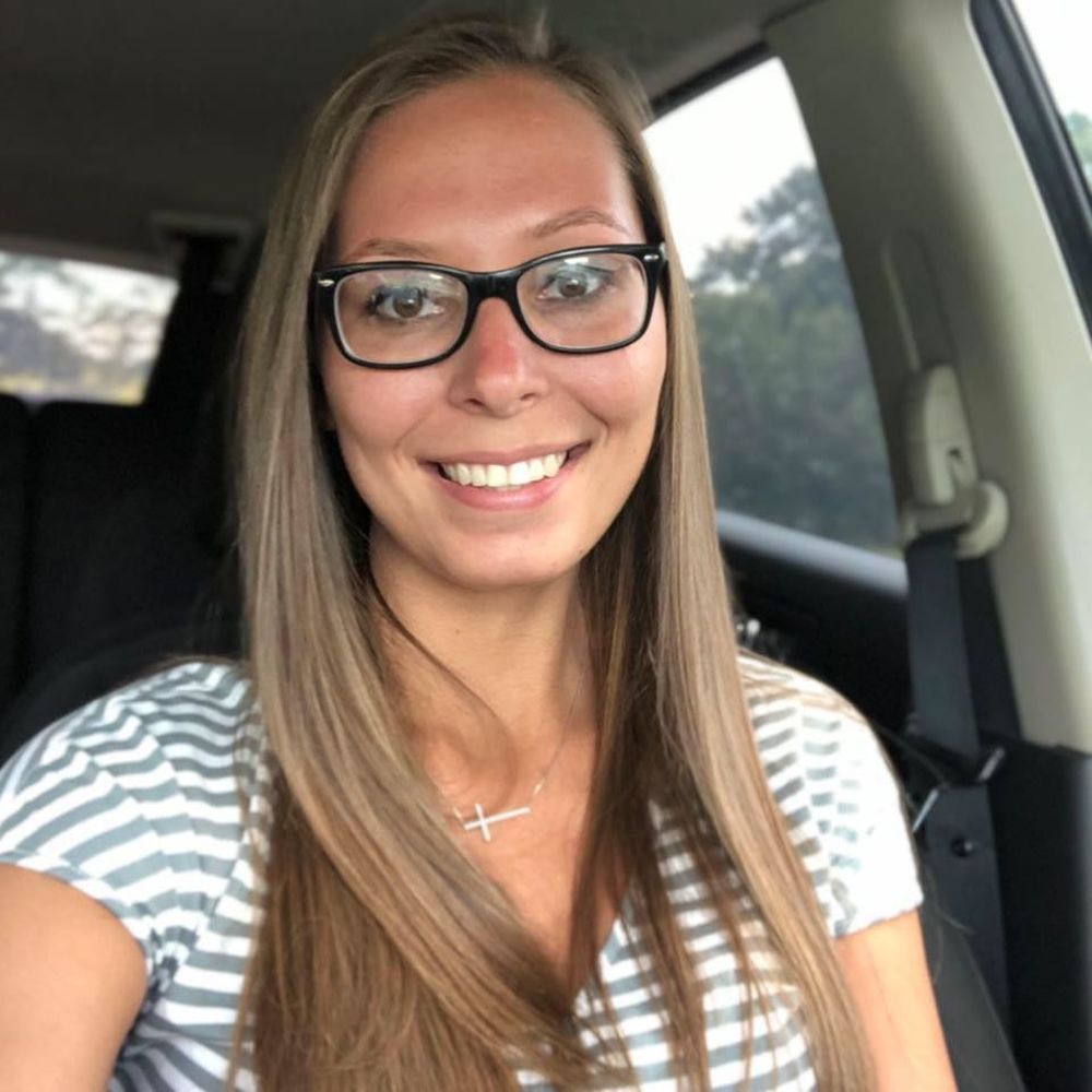 Meet your Posher, Belle
